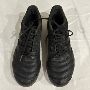 Men’s Adidas black leather size 10. Used